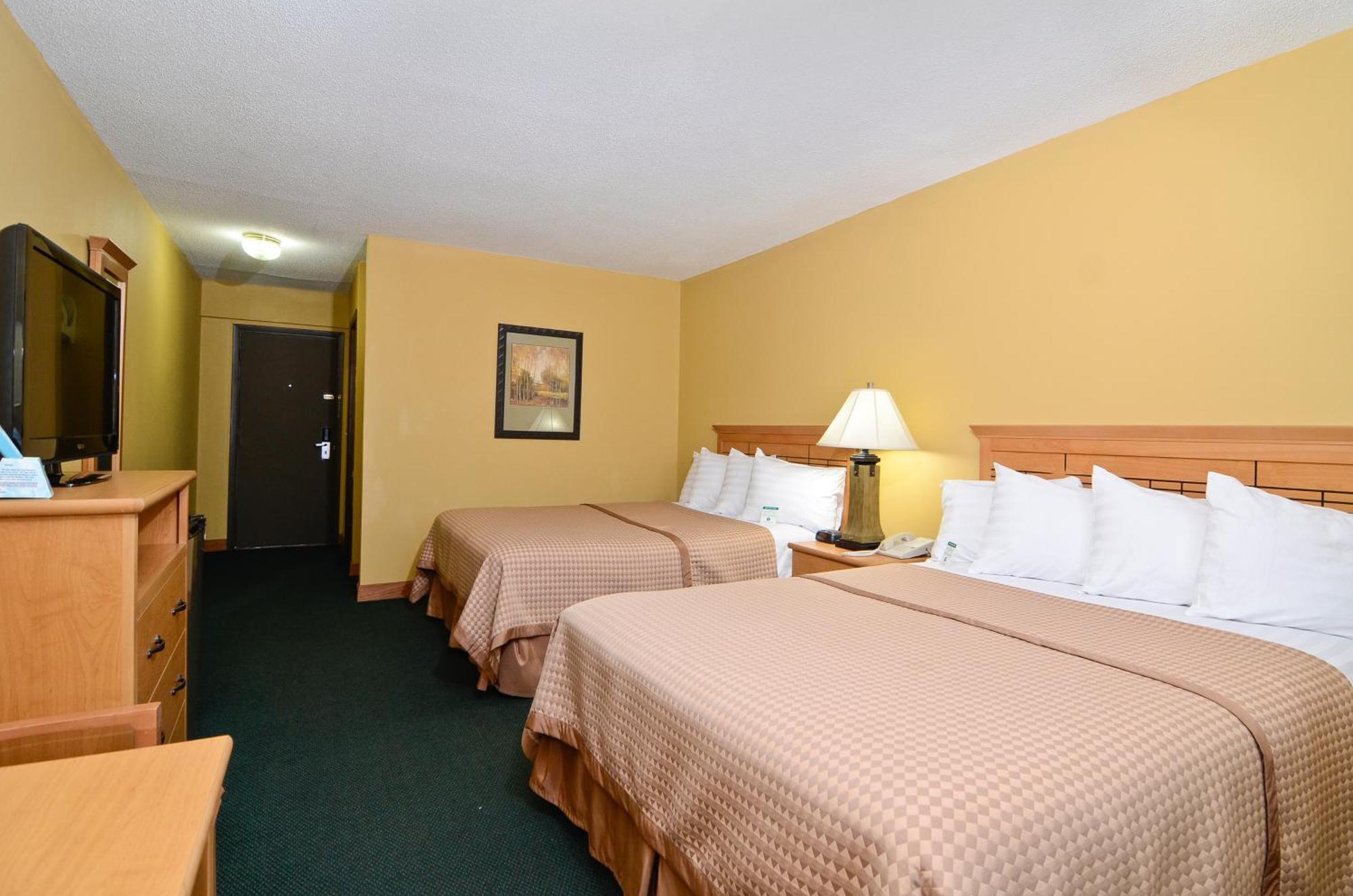Americas Best Value Inn Iola Buitenkant foto